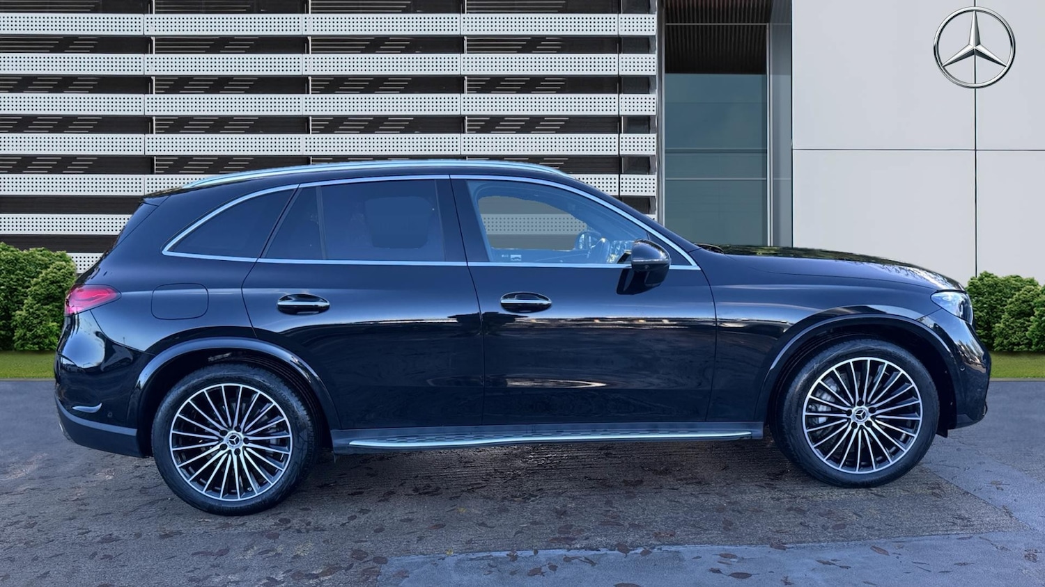 Used Mercedes-Benz GLC 2024 for sale - 76340506: Photo 5