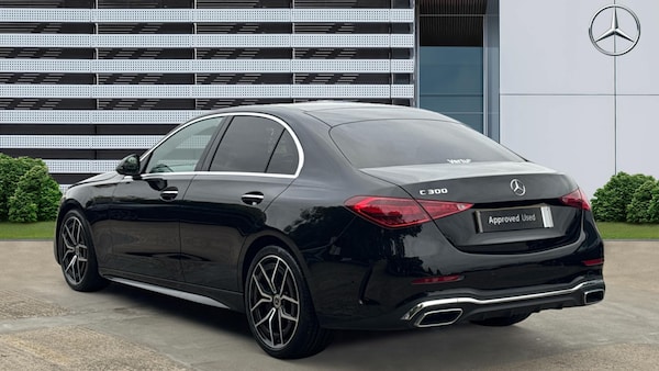 Used Mercedes-Benz C Class 2024 for sale - 76196405: Photo 2
