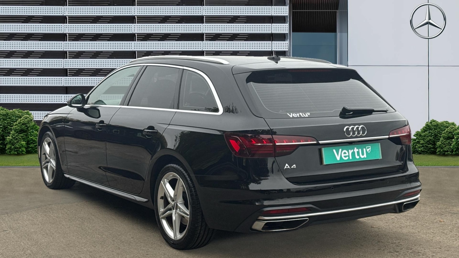Used Audi A4 2019 for sale - 76234608: Photo 2