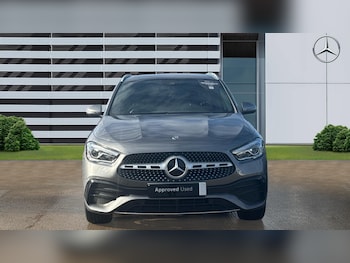Used Mercedes-Benz GLA 2023 for sale - 77262179: Photo