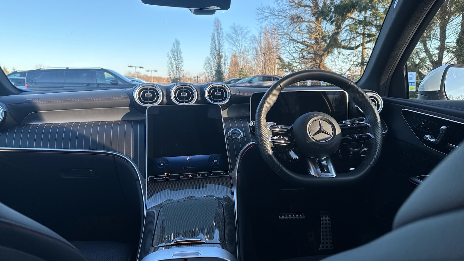 Used Mercedes-Benz GLC 2024 for sale - 77033376: Photo 10