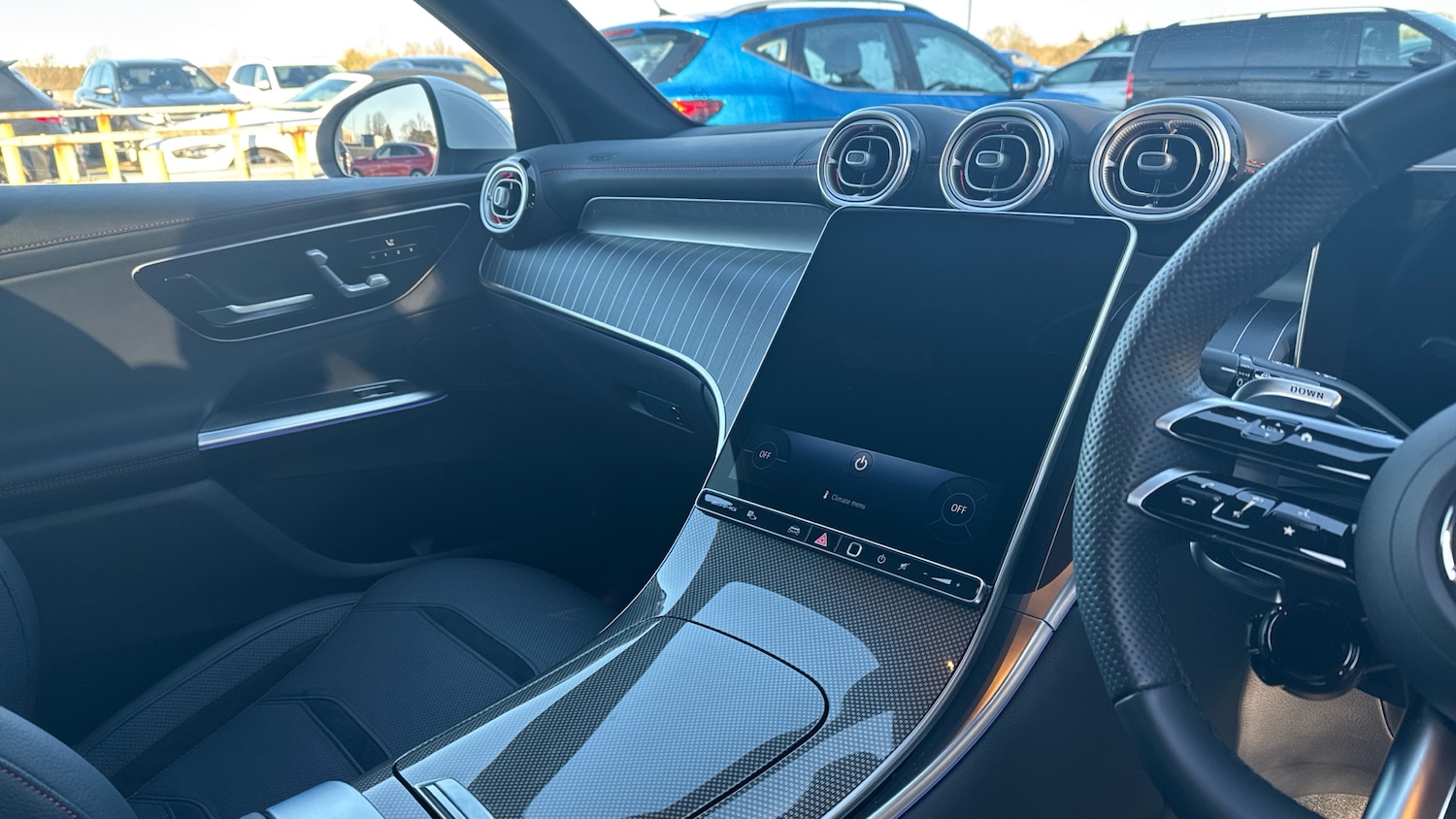 Used Mercedes-Benz GLC 2024 for sale - 77033376: Photo 14