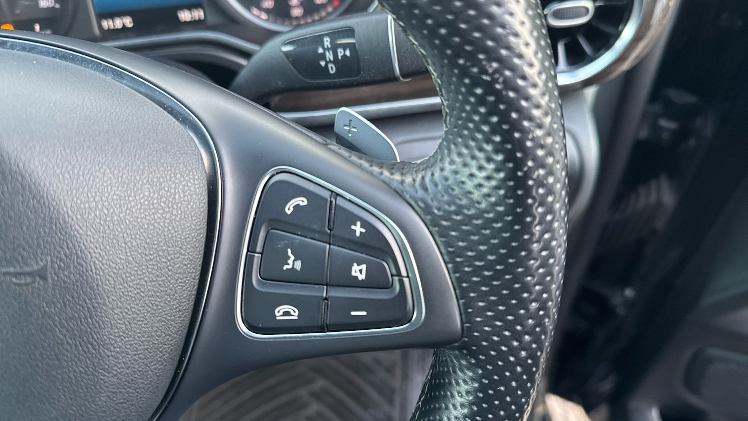 Used Mercedes-Benz V-Class 2022 for sale - 76969674: Photo 29