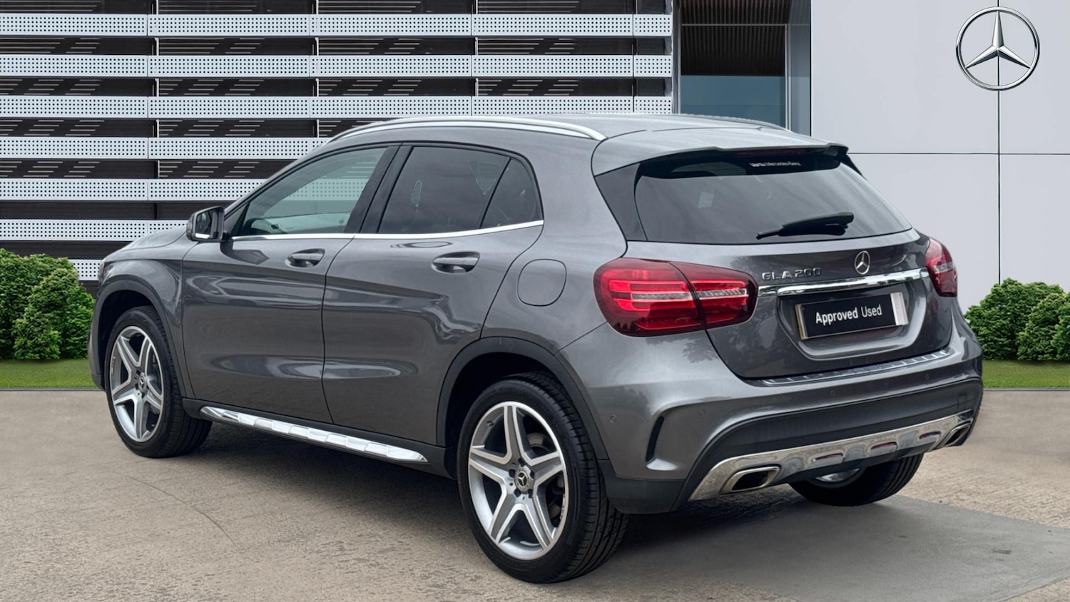 Used Mercedes-Benz GLA 2019 for sale - 75985045: Photo 2