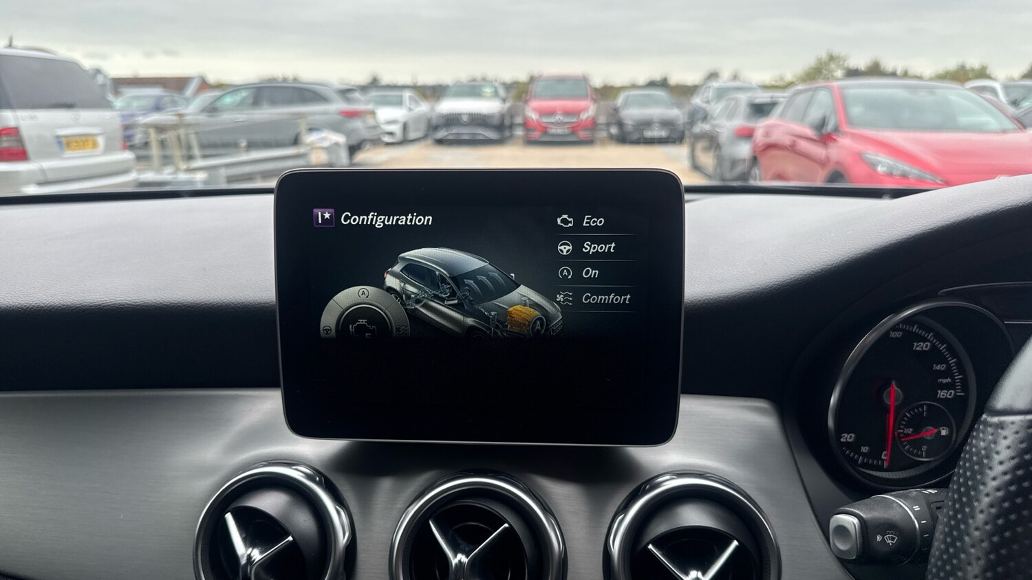 Used Mercedes-Benz GLA 2019 for sale - 75985045: Photo 37