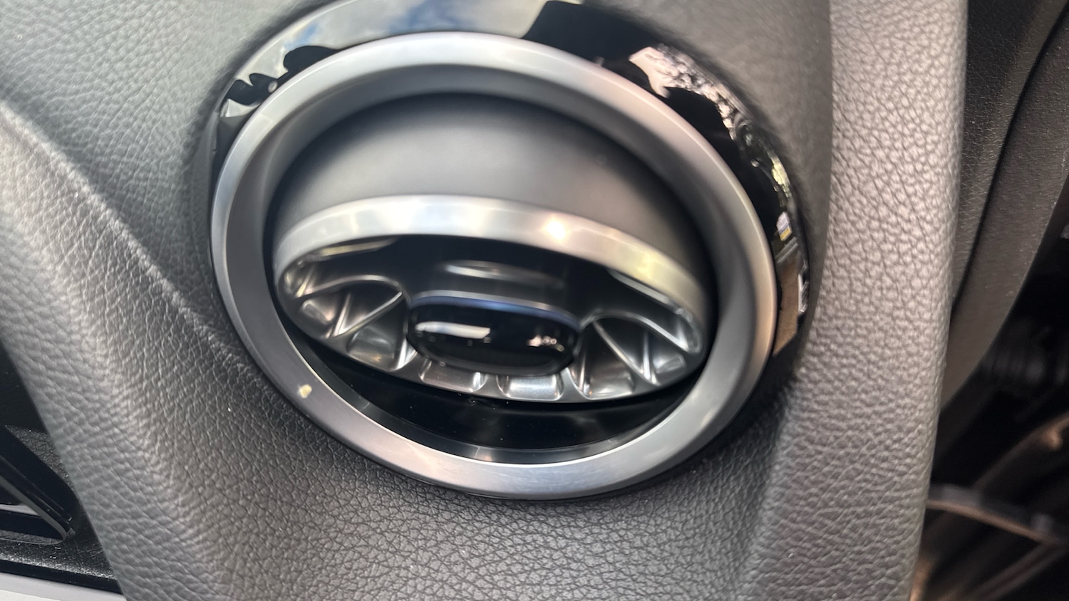 Used Mercedes-Benz GLA 2025 for sale - 76808044: Photo 30