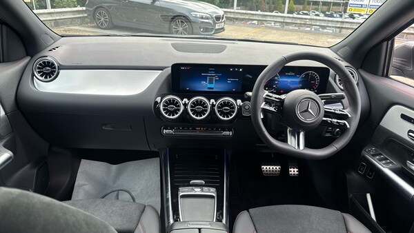 Used Mercedes-Benz GLA 2025 for sale - 76340528: Photo 10
