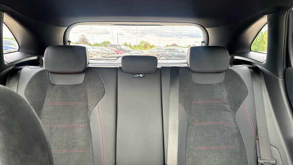 Used Mercedes-Benz GLA 2025 for sale - 76340528: Photo 15