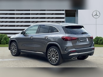 Used Mercedes-Benz GLA 2025 for sale - 76340528: Photo 2