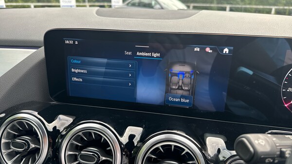 Used Mercedes-Benz GLA 2025 for sale - 76340528: Photo 32