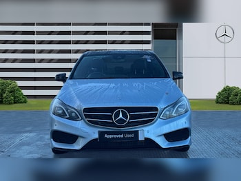 Used Mercedes-Benz E Class 2016 for sale - 76738680: Photo