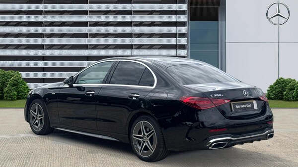 Used Mercedes-Benz C Class 2025 for sale - 76340527: Photo 2