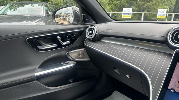 Used Mercedes-Benz C Class 2025 for sale - 76340527: Photo 31