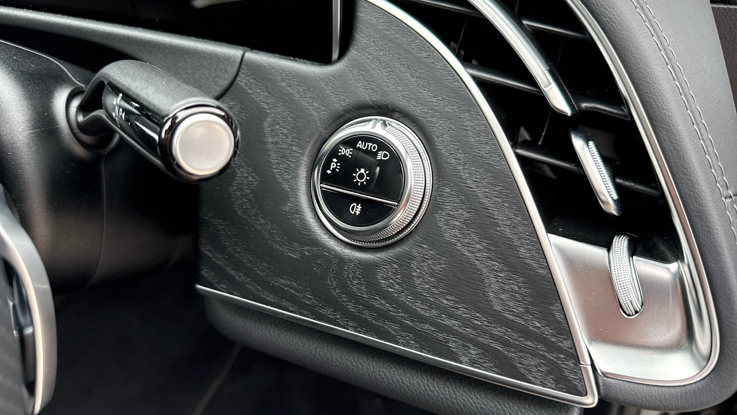 Used Mercedes-Benz E Class 2025 for sale - 77079477: Photo 30