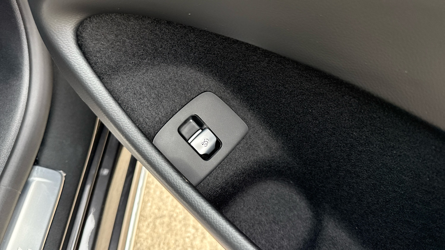 Used Mercedes-Benz E Class 2025 for sale - 77079477: Photo 32