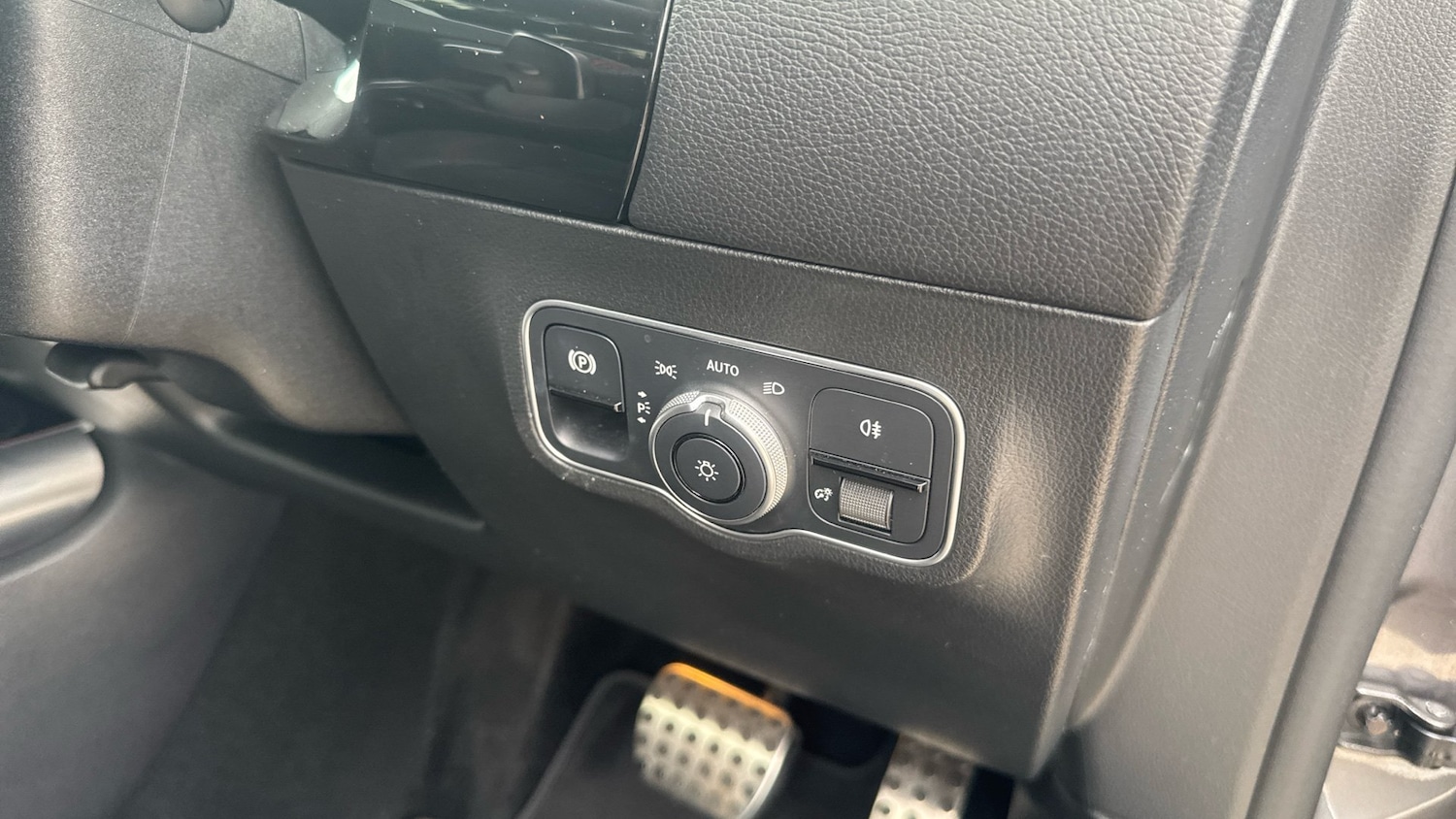 Vehicle 27