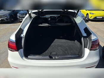 Used Mercedes-Benz GLC 2021 for sale - 78410450: Photo