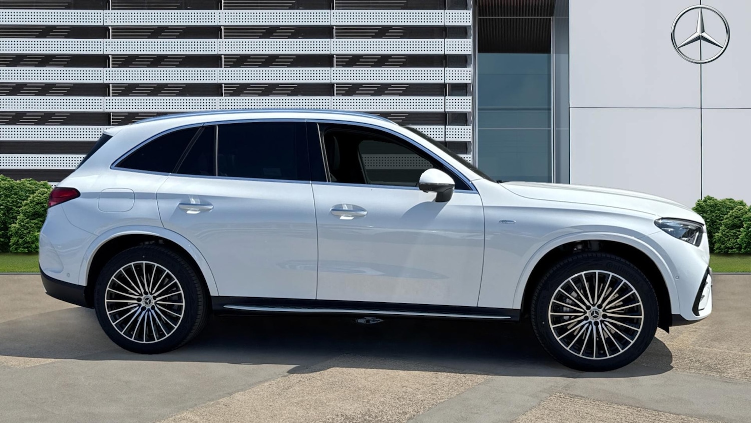 Used Mercedes-Benz GLC 2025 for sale - 76340526: Photo 5