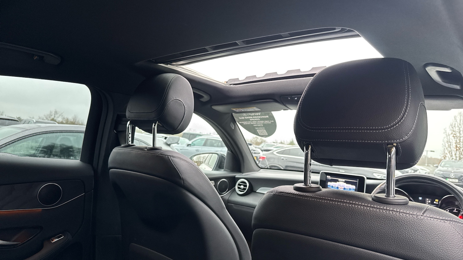 Used Mercedes-Benz GLC 2018 for sale - 77652949: Photo 44