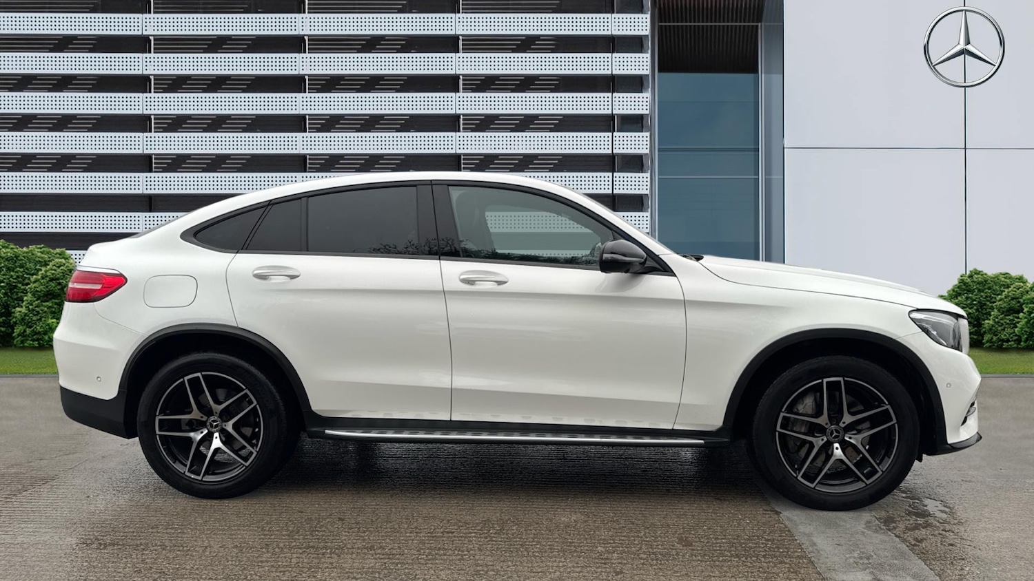 Used Mercedes-Benz GLC 2018 for sale - 77652949: Photo 5