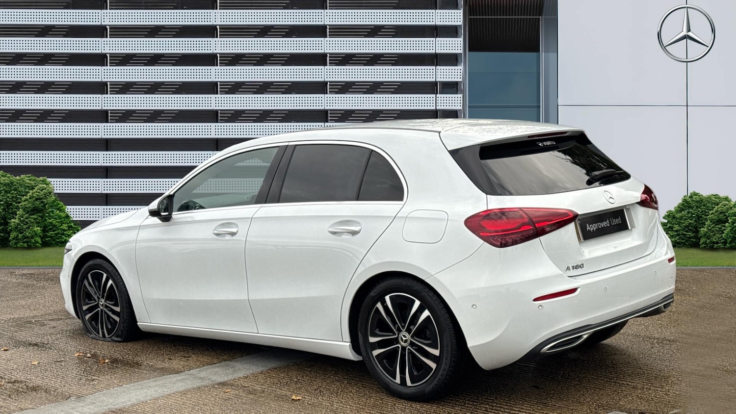 Used Mercedes-Benz A-Class 2023 for sale - 76796795: Photo 2