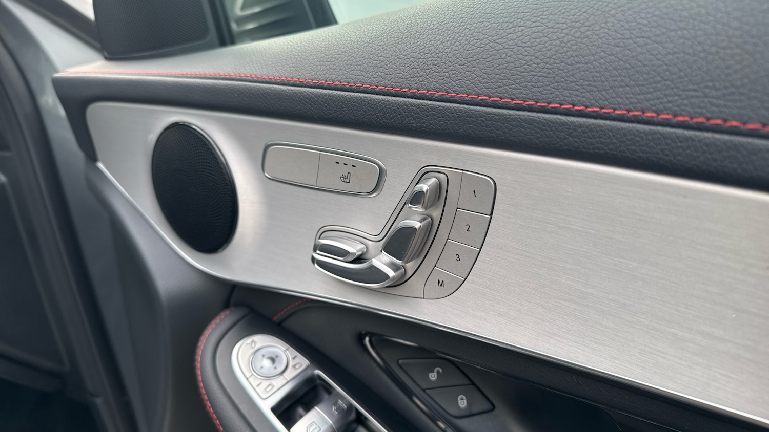 Used Mercedes-Benz GLC 2022 for sale - 76542768: Photo 36