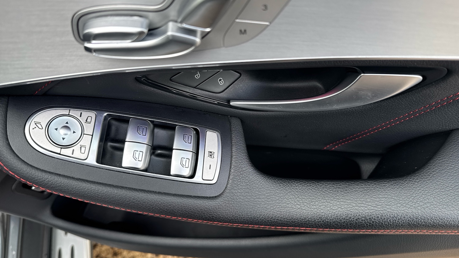 Used Mercedes-Benz GLC 2022 for sale - 76542768: Photo 37