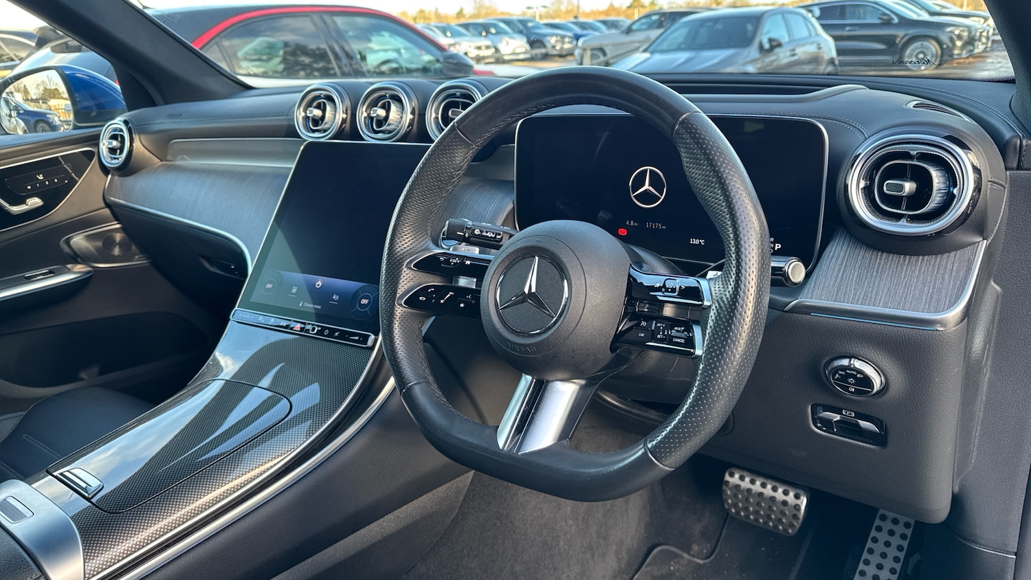 Used Mercedes-Benz GLC 2023 for sale - 76782547: Photo 11