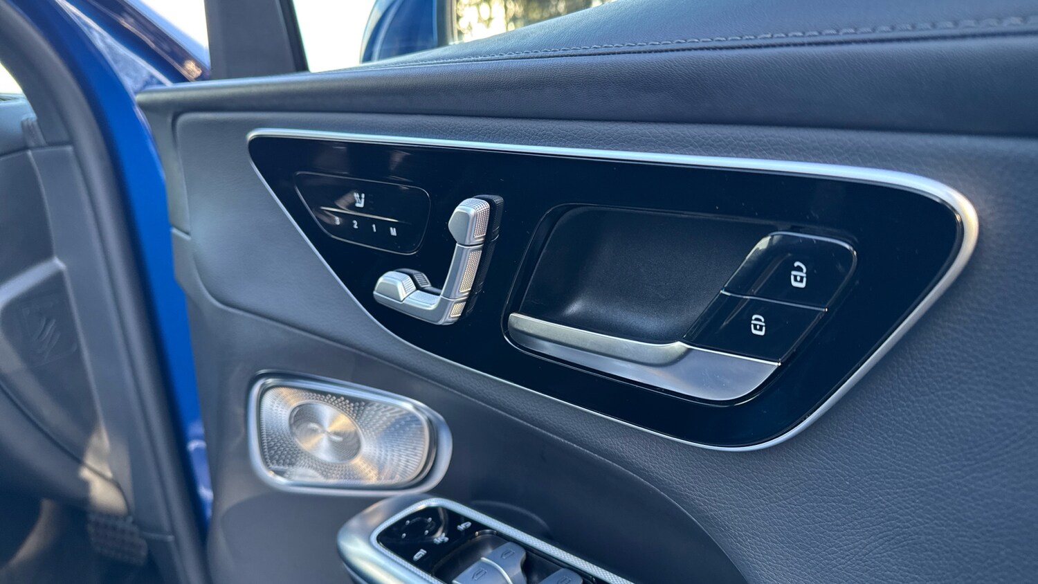 Used Mercedes-Benz GLC 2023 for sale - 76782547: Photo 34