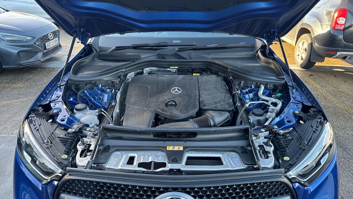 Used Mercedes-Benz GLC 2023 for sale - 76782547: Photo 8