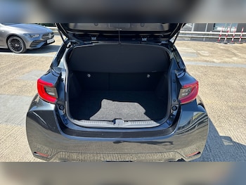 Used Toyota Yaris 2022 for sale - 75343679: Photo
