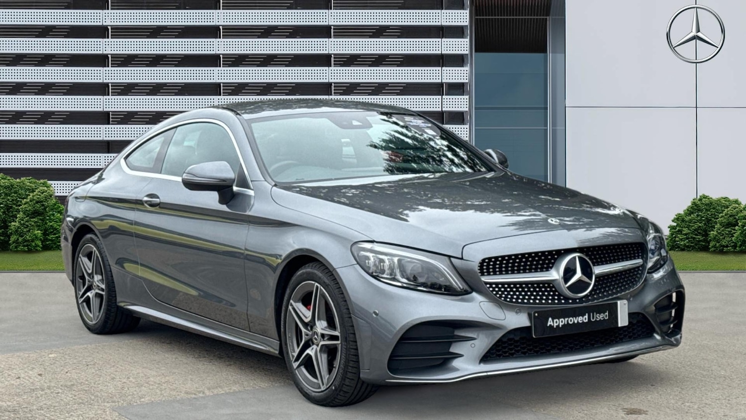 Used Mercedes-Benz C-Class 2019 for sale - 76161780: Photo 1