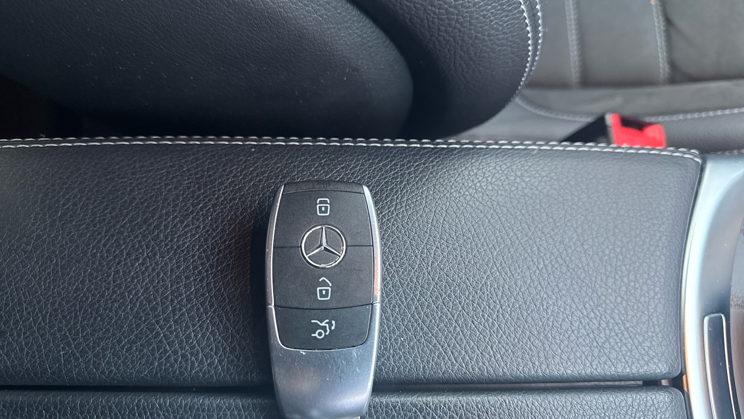 Used Mercedes-Benz C-Class 2019 for sale - 76161780: Photo 19