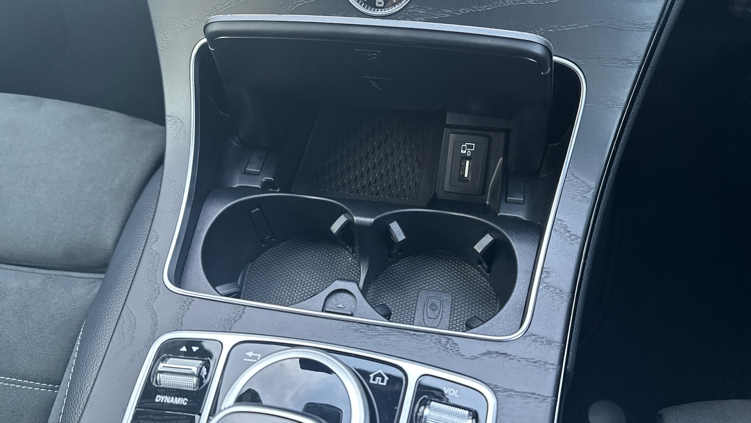 Used Mercedes-Benz C-Class 2019 for sale - 76161780: Photo 42