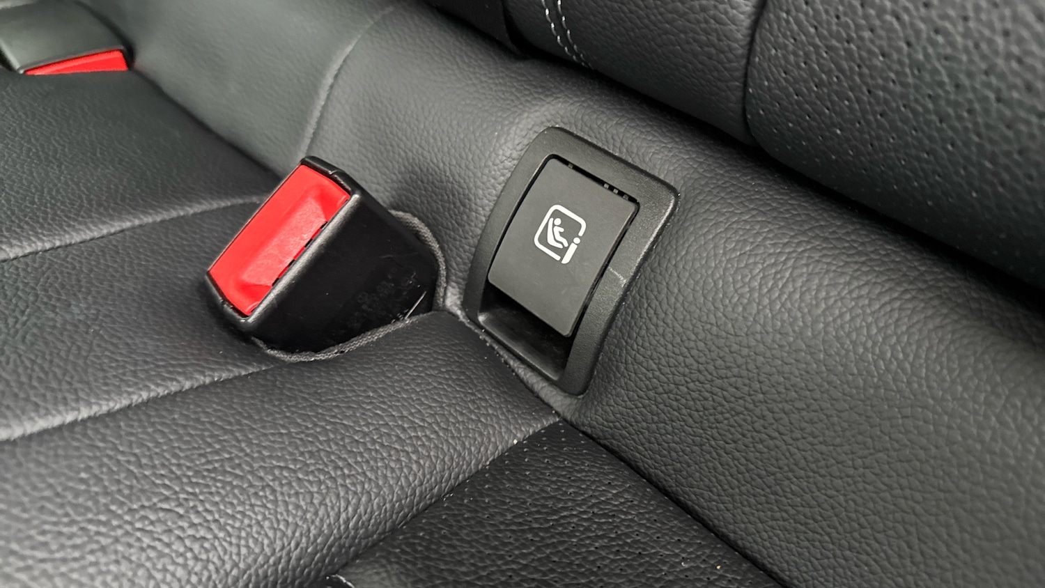 Used Mercedes-Benz GLC 2018 for sale - 76957387: Photo 17