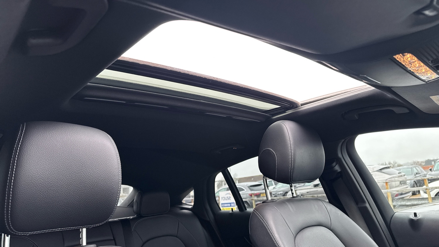 Used Mercedes-Benz GLC 2018 for sale - 76957387: Photo 43