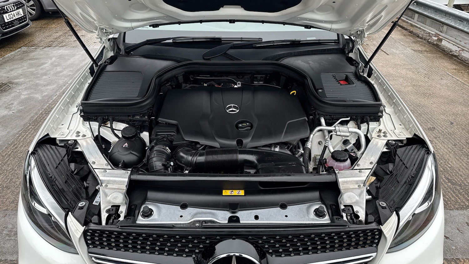 Used Mercedes-Benz GLC 2018 for sale - 76957387: Photo 8