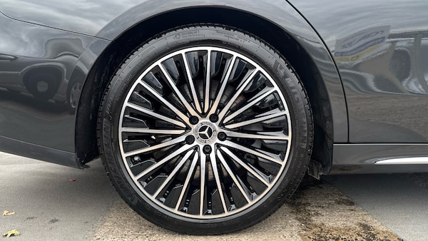Used Mercedes-Benz E Class 2024 for sale - 76253136: Photo 7