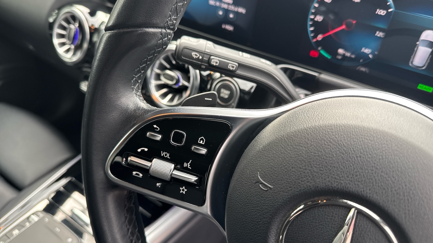 Used Mercedes-Benz EQA 2021 for sale - 76542767: Photo 35