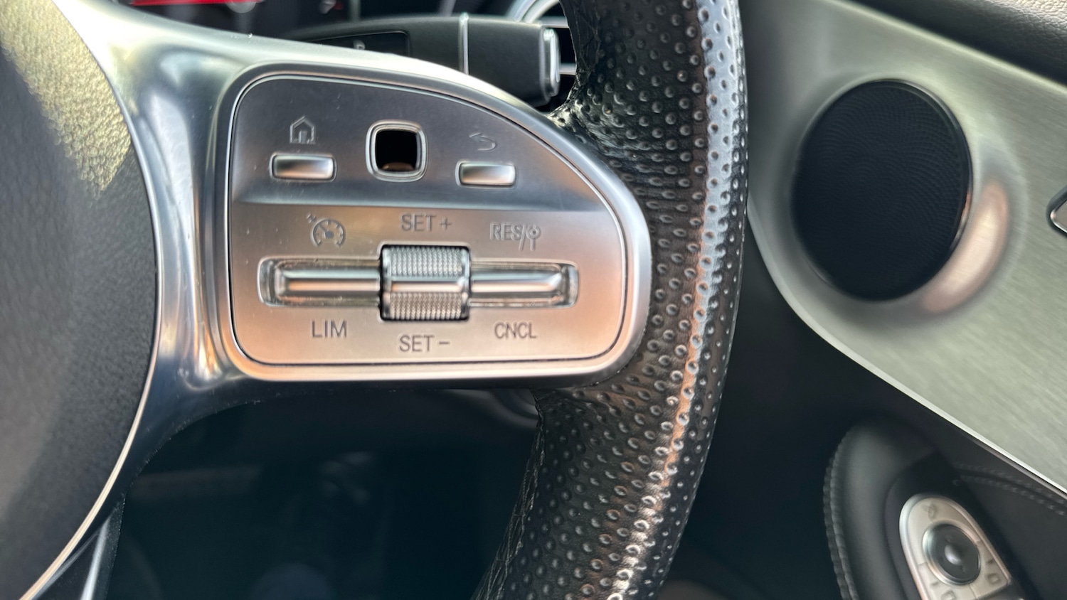 Used Mercedes-Benz C-Class 2019 for sale - 76127973: Photo 24