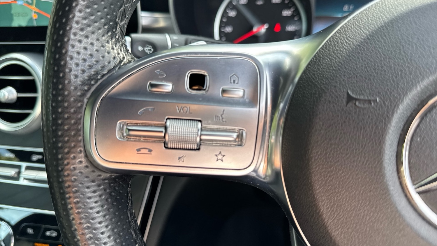 Used Mercedes-Benz C-Class 2019 for sale - 76127973: Photo 25