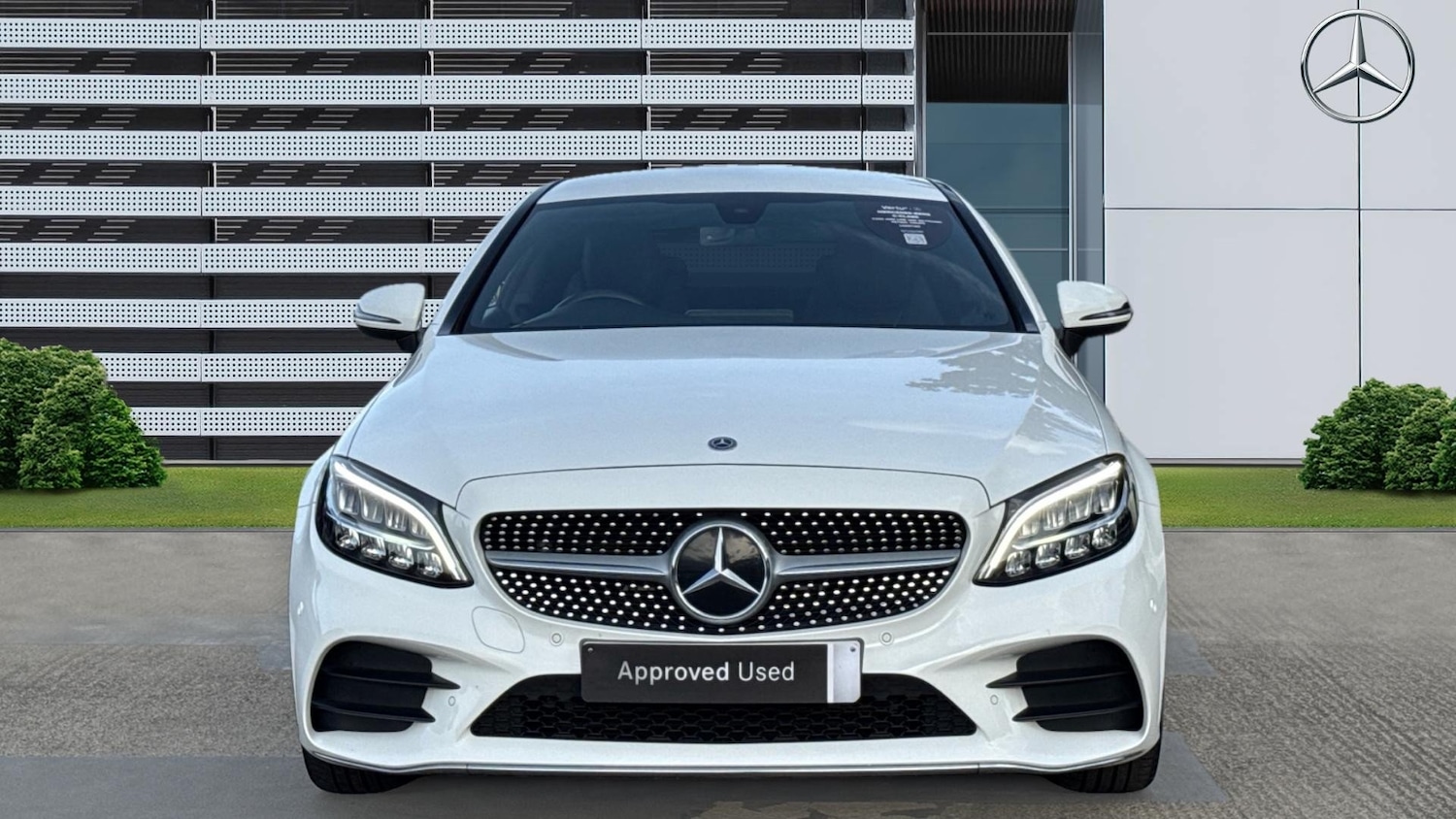 Used Mercedes-Benz C-Class 2019 for sale - 76127973: Photo 3