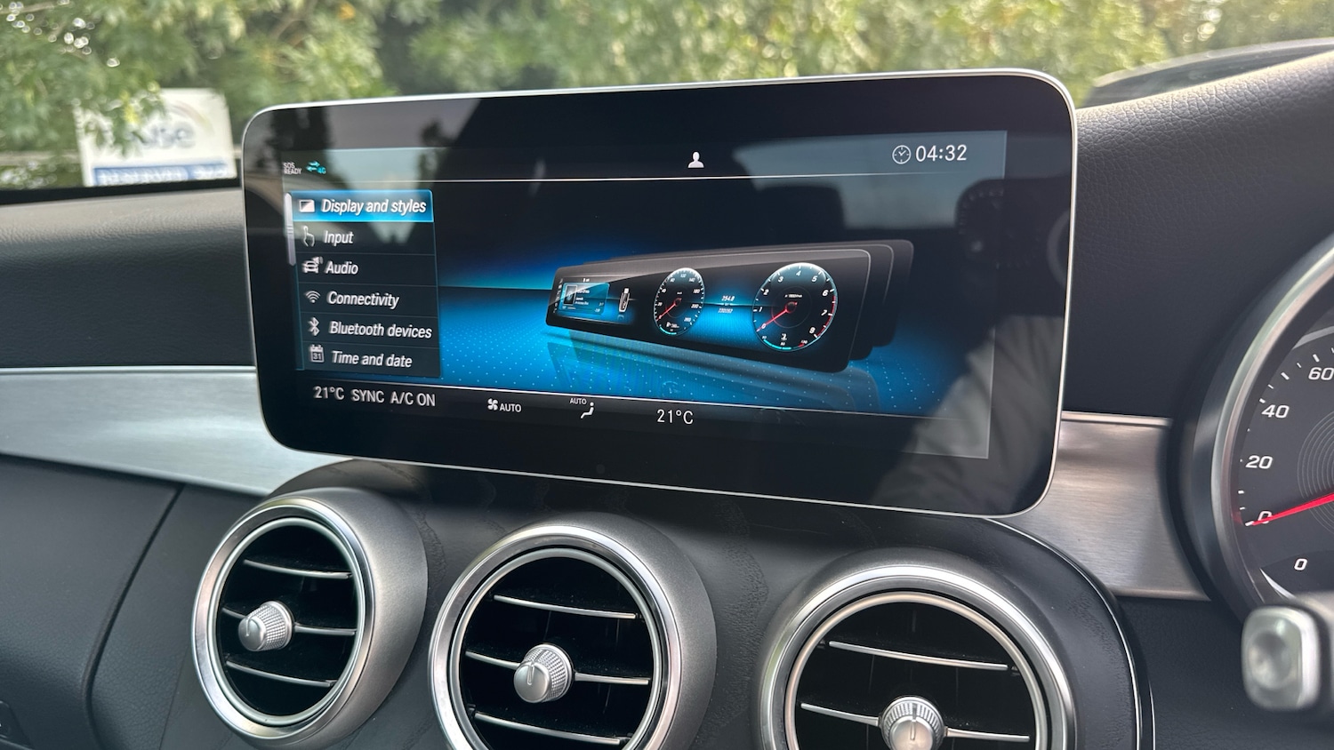 Used Mercedes-Benz C-Class 2019 for sale - 76127973: Photo 32