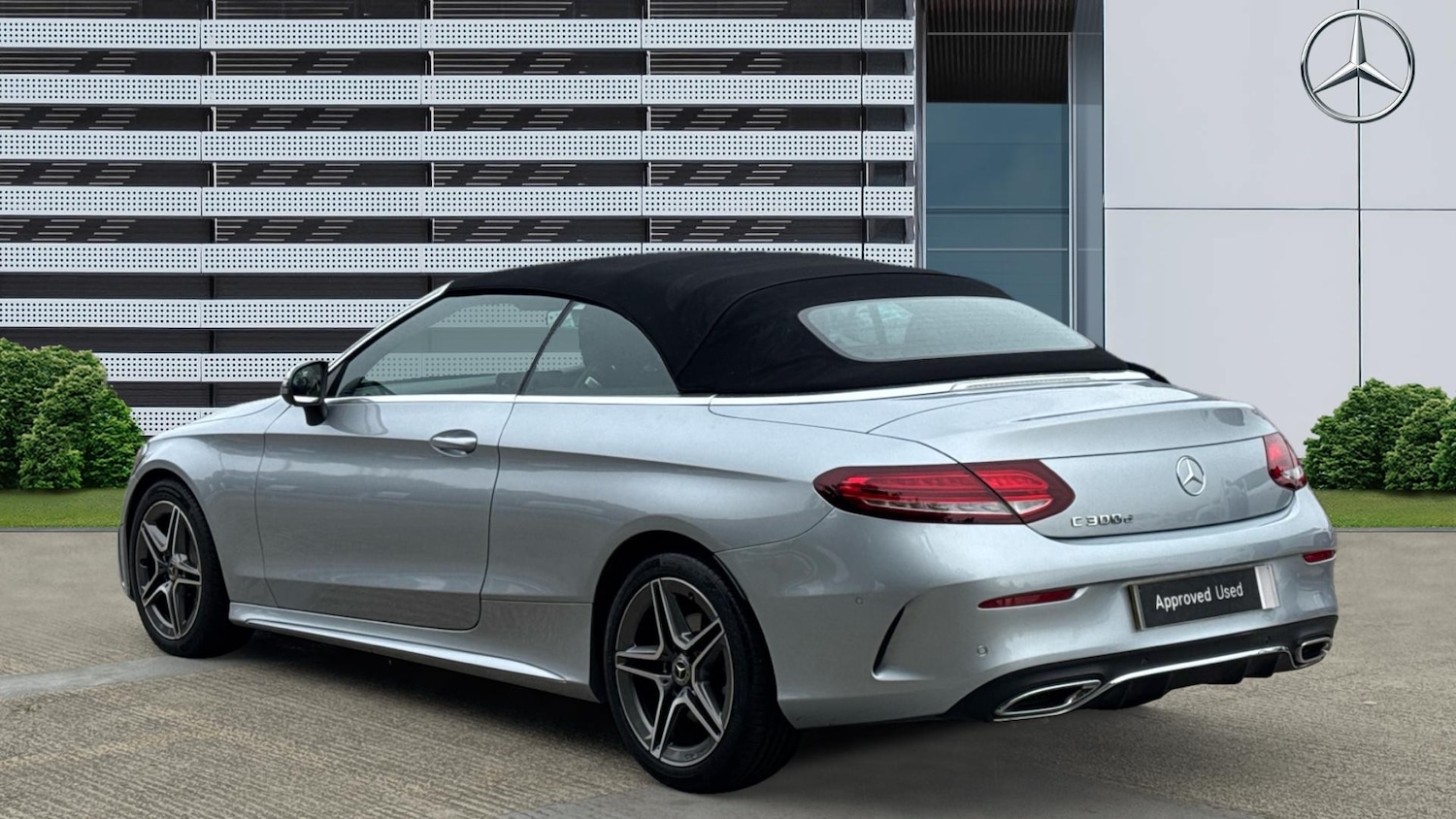 Used Mercedes-Benz C-Class 2023 for sale - 76077070: Photo 2