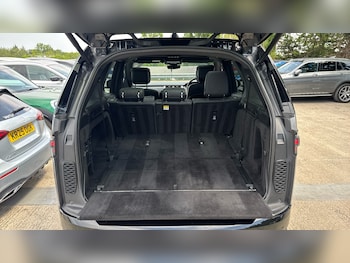 Used Land Rover Discovery 2022 for sale - 79205148: Photo