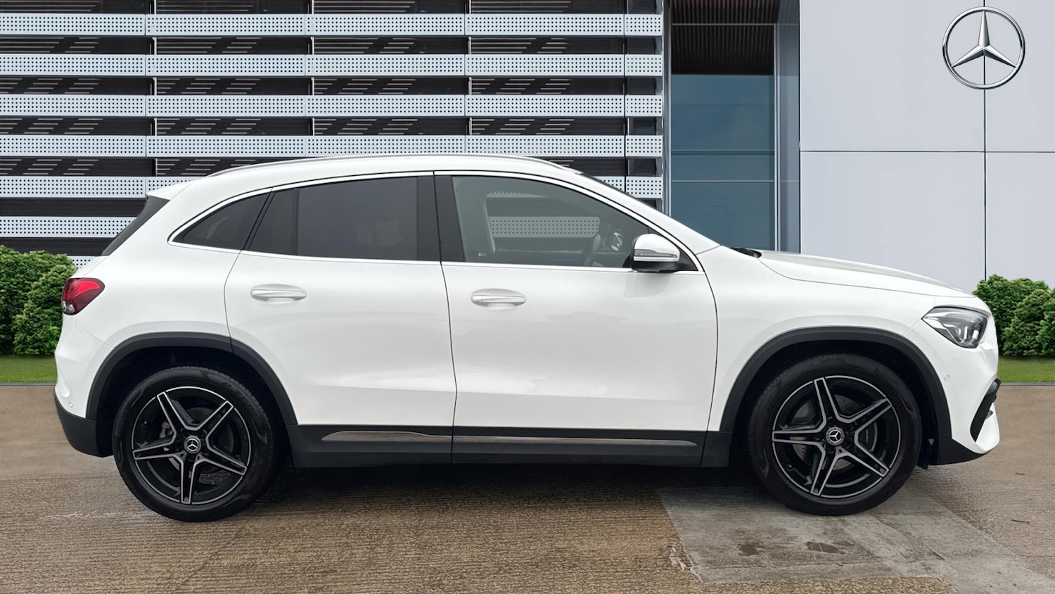 Used Mercedes-Benz GLA 2023 for sale - 77128069: Photo 5