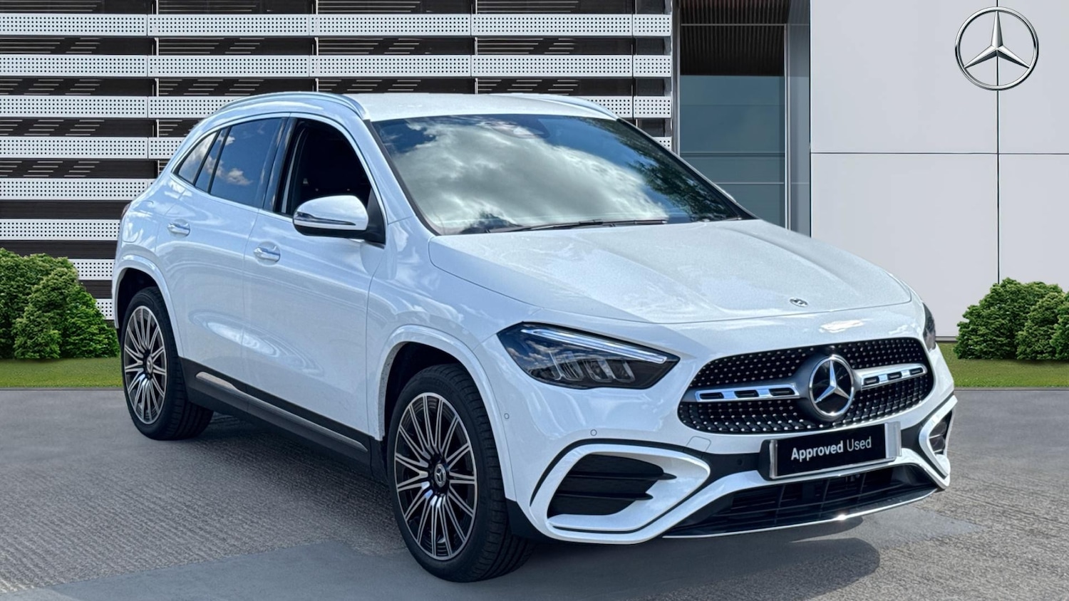 Used Mercedes-Benz GLA 2025 for sale - 76877766: Photo 1