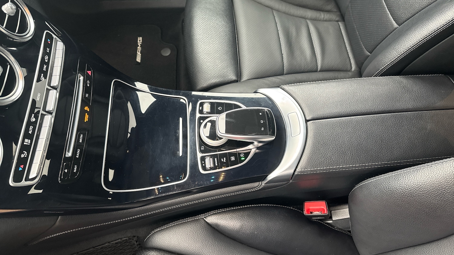 Used Mercedes-Benz GLC 2016 for sale - 77336452: Photo 13