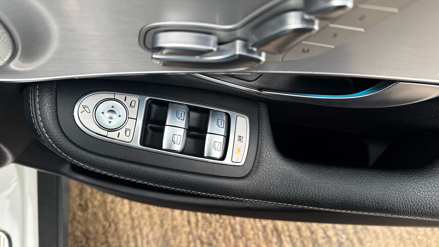 Used Mercedes-Benz GLC 2016 for sale - 77336452: Photo 23