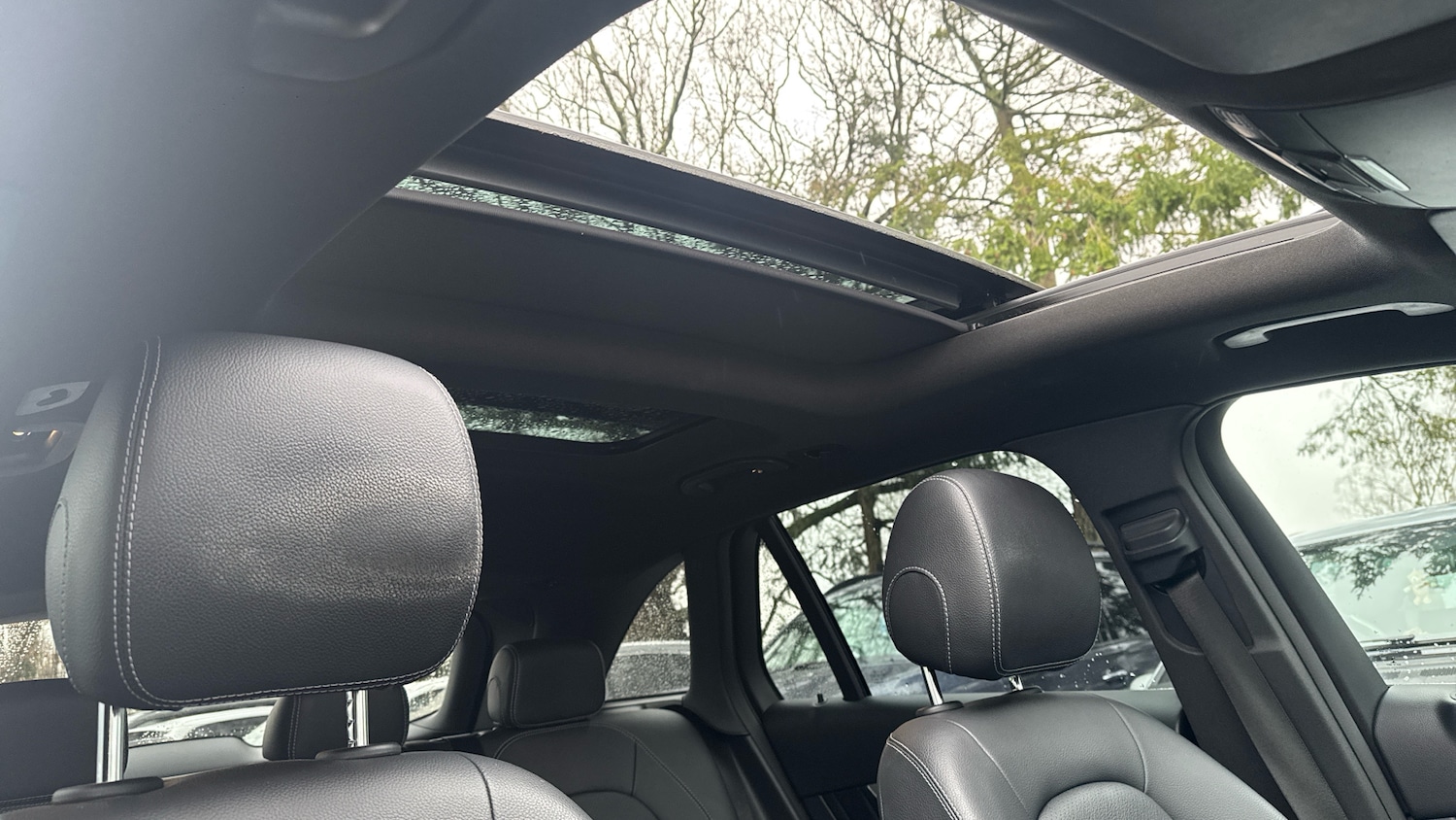 Used Mercedes-Benz GLC 2016 for sale - 77336452: Photo 32